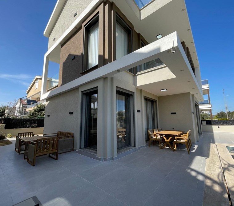 🚩ALTINKUM’DA FULL EŞYALI LÜKS 6+1 MÜSTAKİL VİLLA