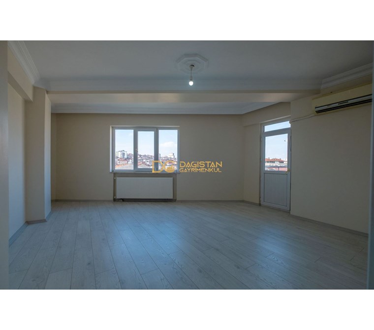 BAHÇELİEVLER CUMHURİYET MAHALLESİNDE 4+2 SATILIK DUBLEKS DAİRE