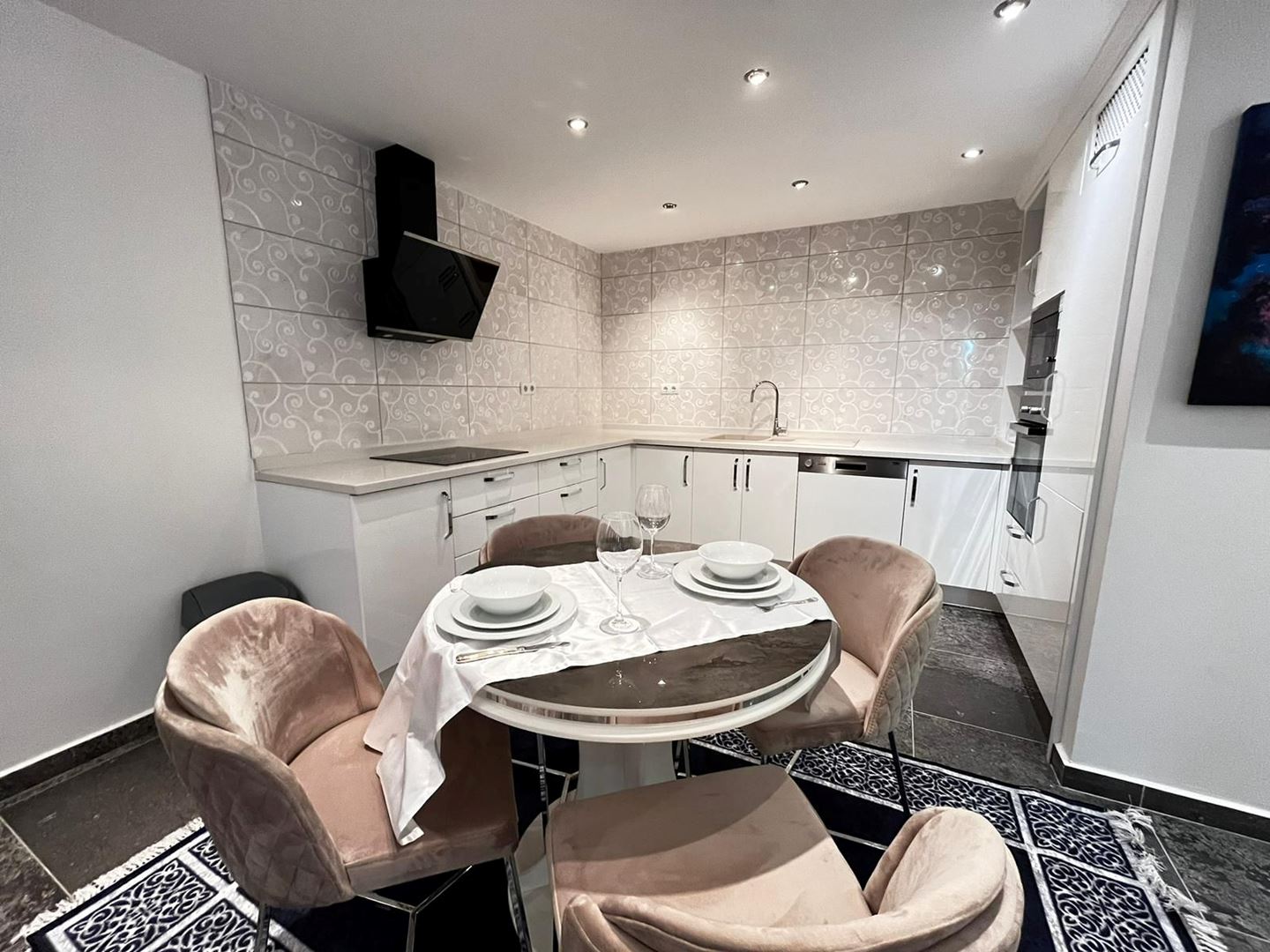 ULTRA-LUXURY FURNISHED 3+1 APARTMENT IN ALANYA CIKCILLI · 10 · Photos