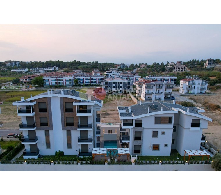 New Luxury Apartments for Sale in Antalya Manavgat Side for Short Term Touristic Rentals