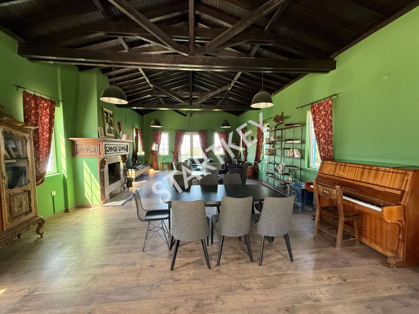Property-photo