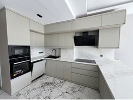 Dimeks Gayrimenkul'den. Son köşe villa: Özel havuz, oturma izni, konforlu yaşam alanı, fonksiyonel