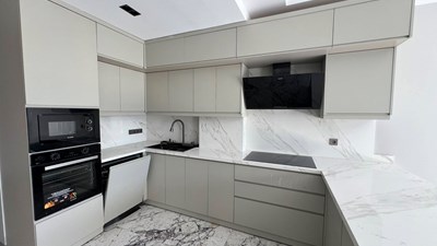 Dimeks Gayrimenkul'den. Son köşe villa: Özel havuz, oturma izni, konforlu yaşam alanı, fonksiyonel