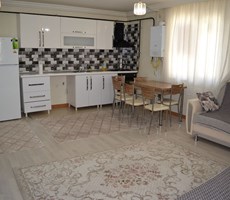 Lüleburgaz çarşı merkezde satılık 1+1 Eşyalı daire
