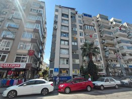 ÜÇKUYULAR İNÖNÜ CADDESİN DE SATILIK DAİRE