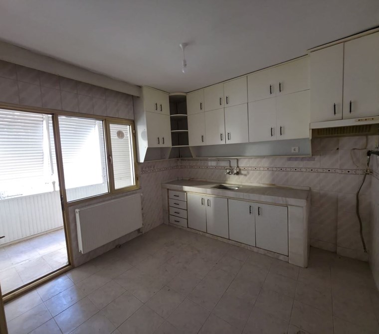 Emek Mahallesinde 3+1 Doğalgazlı Kiralık Daire