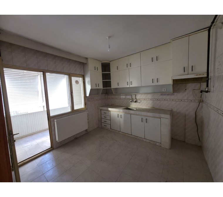 Emek Mahallesinde 3+1 Doğalgazlı Kiralık Daire