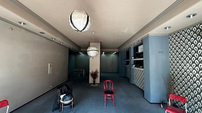 VALİ YOLUNDA 100 MT2 ZEMİN, 300 MT2 BODRUM İŞYERİ SATILIKTIR