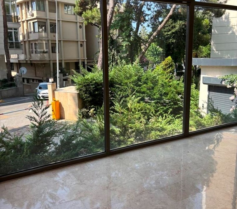 KİRALIK OFİS SUADİYE 2.5+1 DENİZ MANZARALI AÇİK VE KAPALI OTOPARKLI
