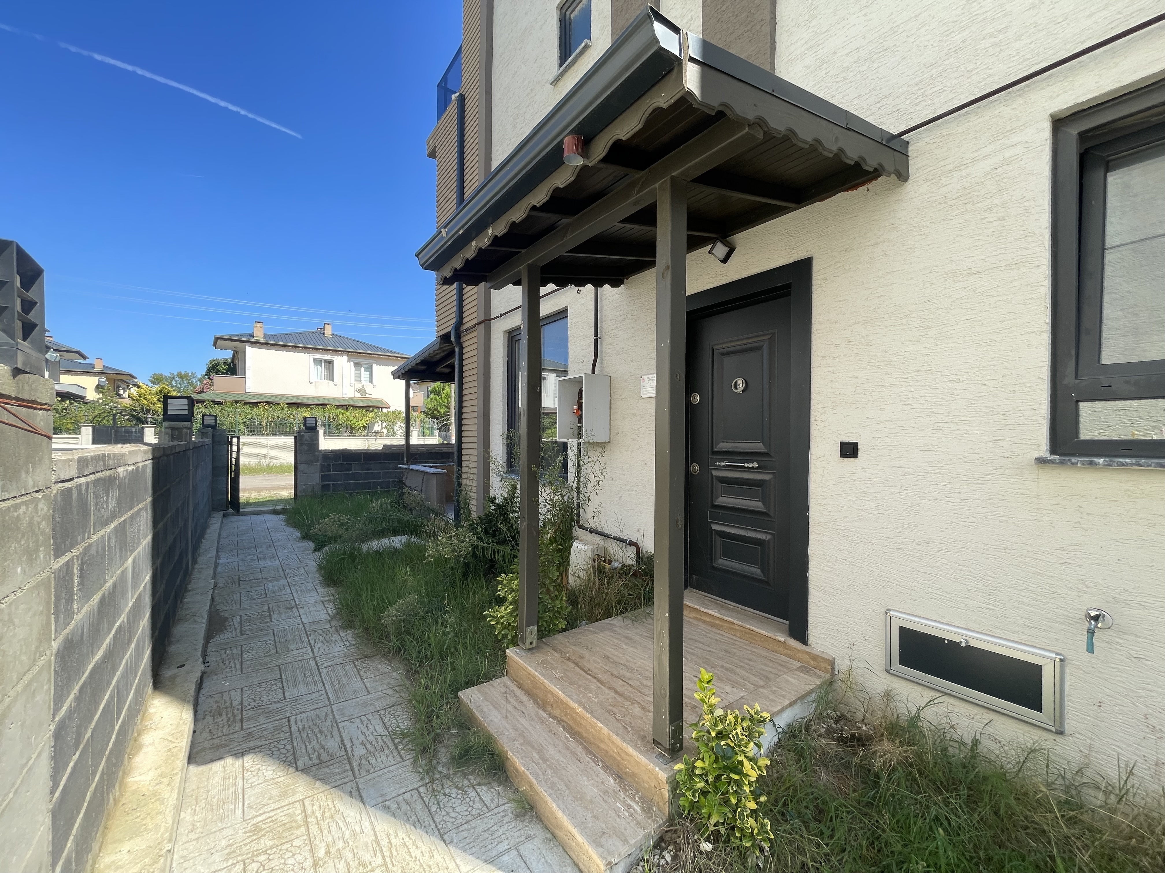 Property-photo