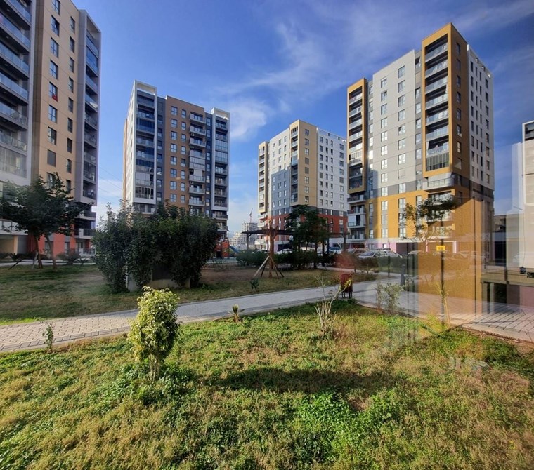 POYRAZ'DAN SURYAPI ANTALYA DA SATILIK 3+1 142m² BAHÇE KATI DAİRE