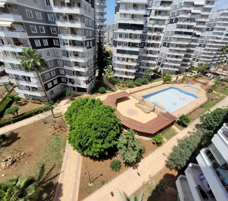 HAN EMLAK'TAN MENDERES MAH'DE SİTE İÇİ KİRALIK 3+1 DAİRE