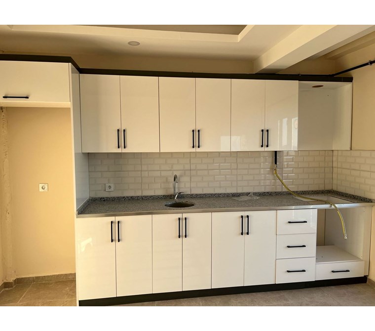 EMLAK 72' DEN 2+1 SATILIK DAİRE