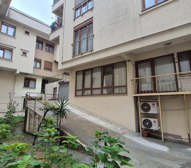 Üsküdar Ferah Mah Yüksek Giriş 1+1 Kiralık Daire Enta Emlak