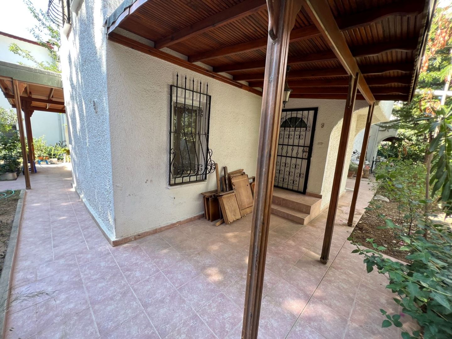 Property-photo