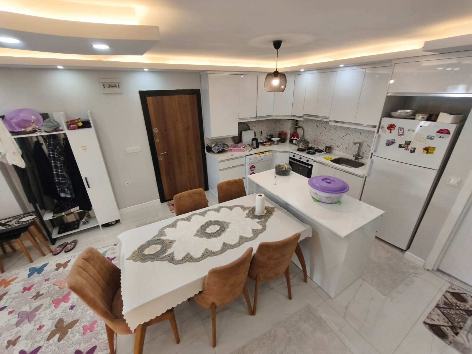 Property-photo