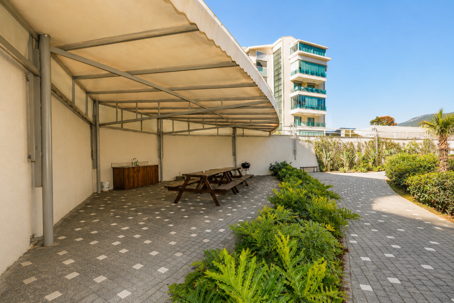 ALANYA KESTELDE DOĞA VE ŞEHİR MANZARALI MUHTEŞEM KOMPLEKS İCERİSİNDE 3+1 SATILIK PENTHOUSE · 19 · Fotoğraflar