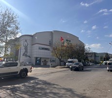 Karşıyaka Zübeyde Hanımda Kiralık 3+1 Daire