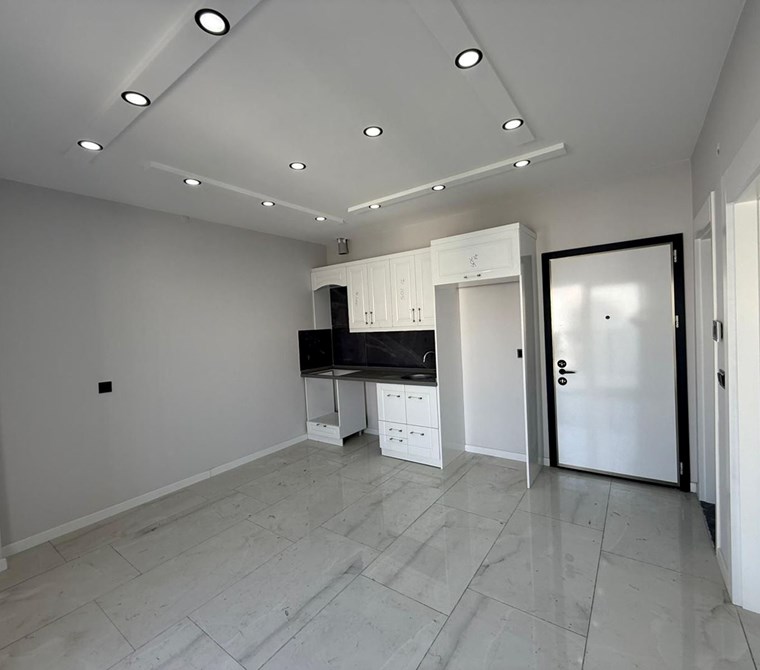 Davutlar'da Sıfır 1+1 Kiralık Daire - Sağlık Ocağı Yakını