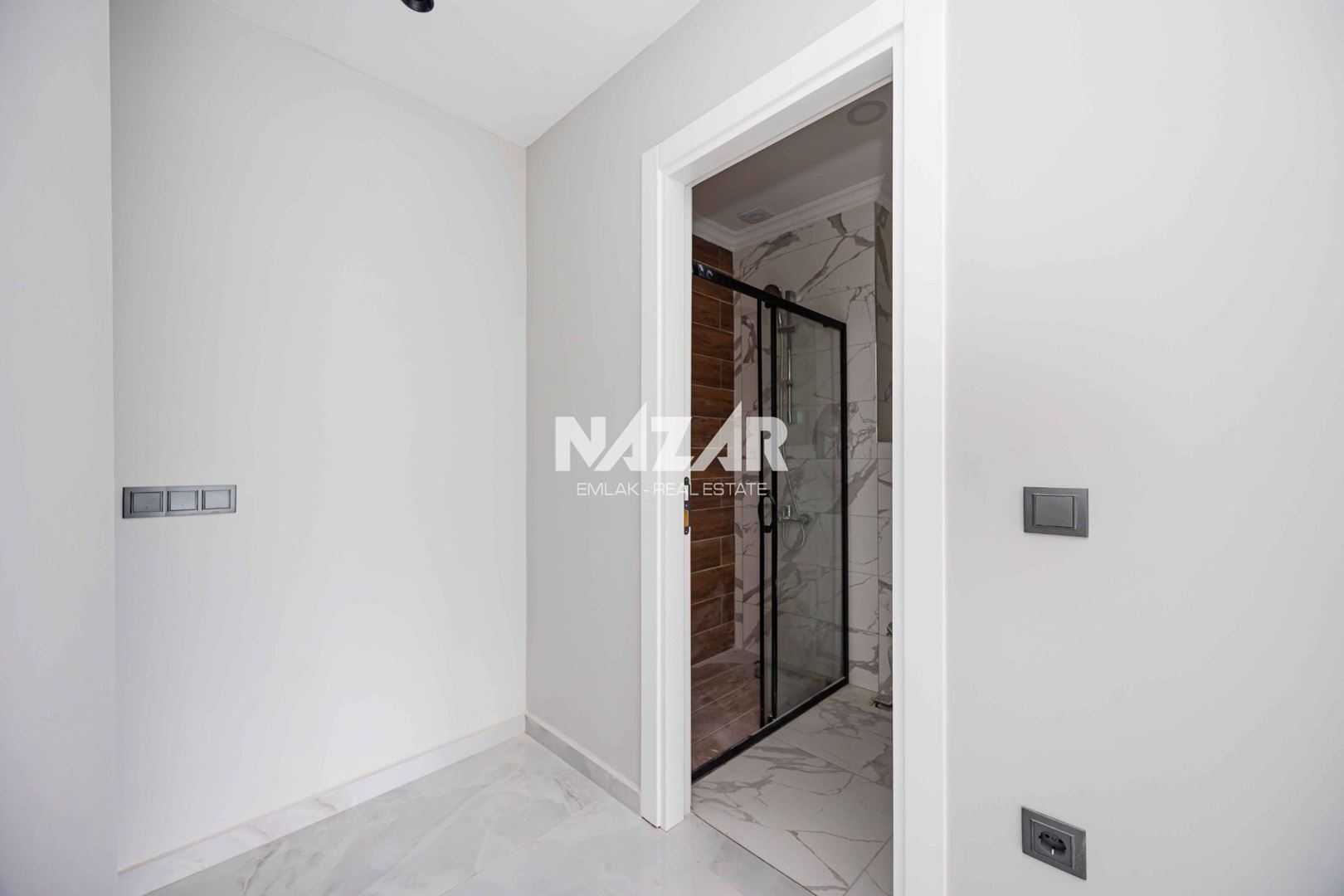 Alanya Oba Mahallesi’nde Satılık 2+1 Çatı Dubleks Daire