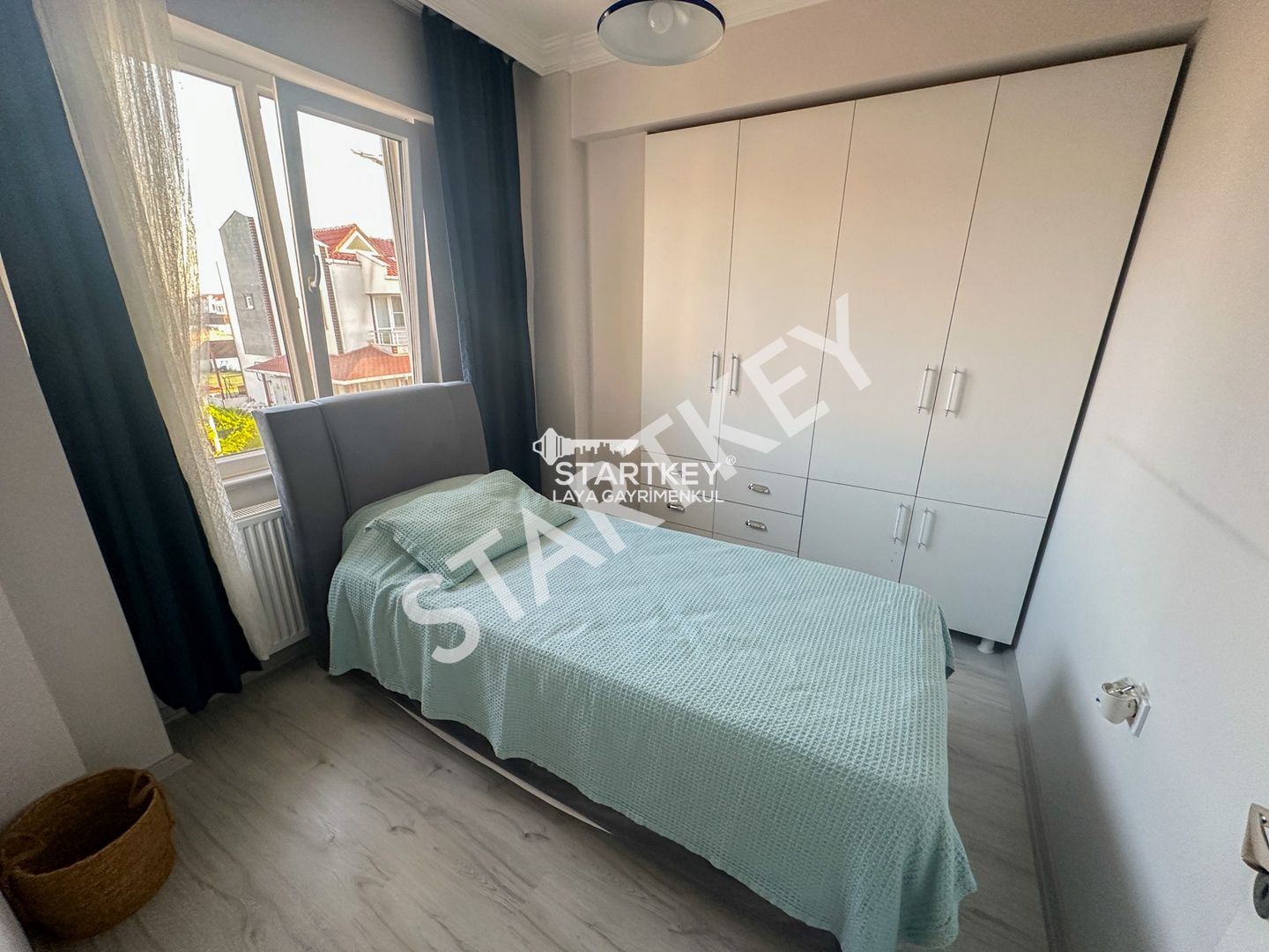 Property-photo