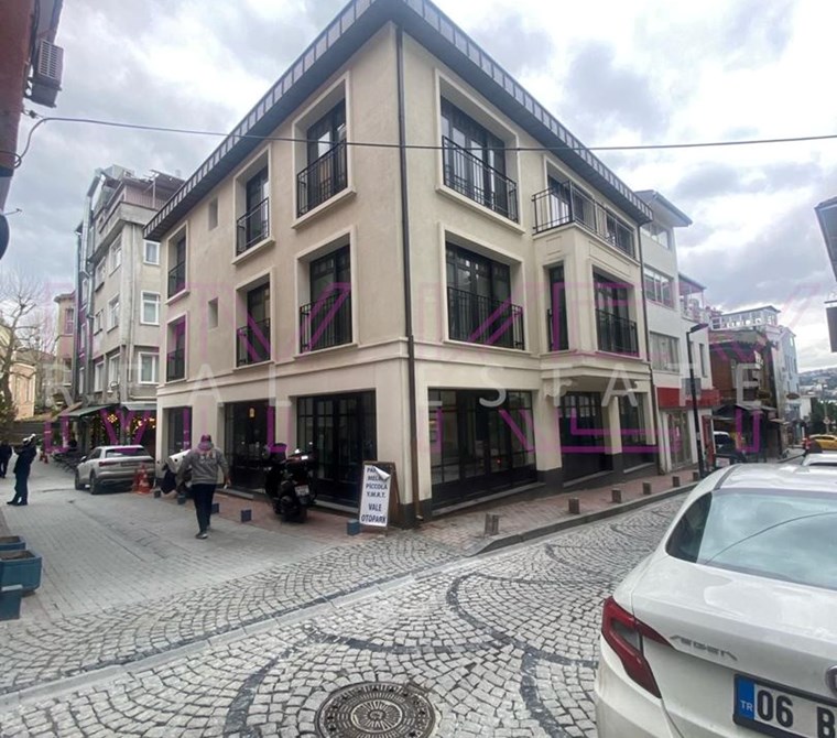 MyKey'den ARNAVUTKÖY'de SATILIK TİCARİ BİNA