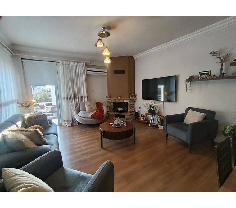 Göçmenköyde satılık 3+1 daire