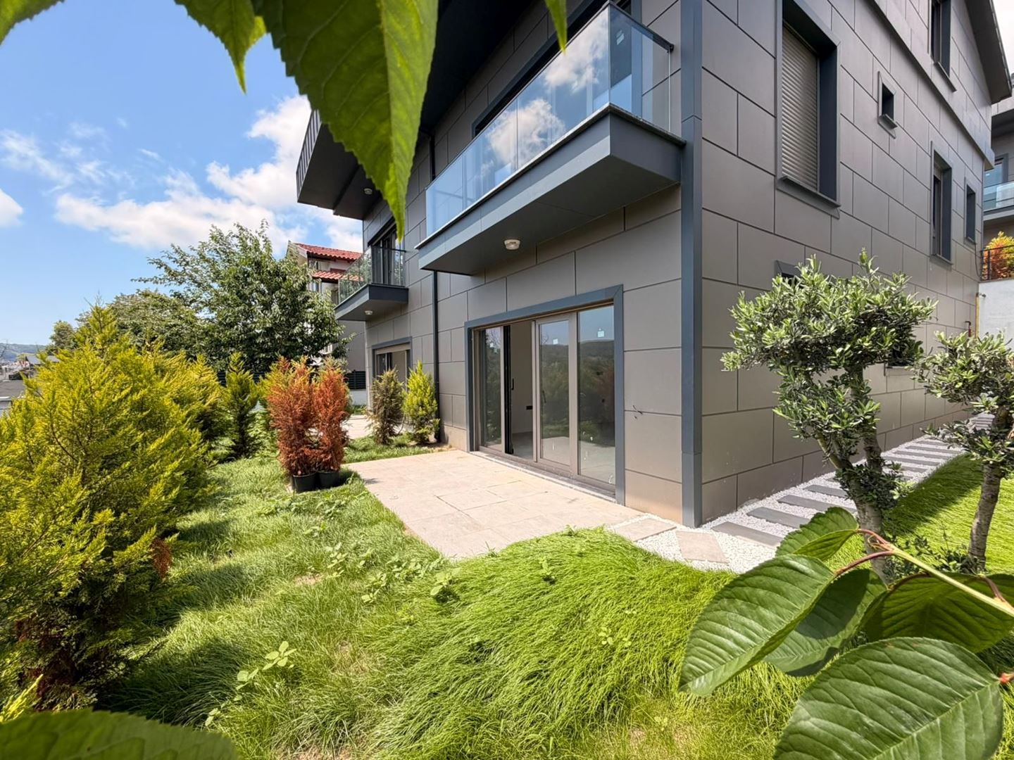Property-photo