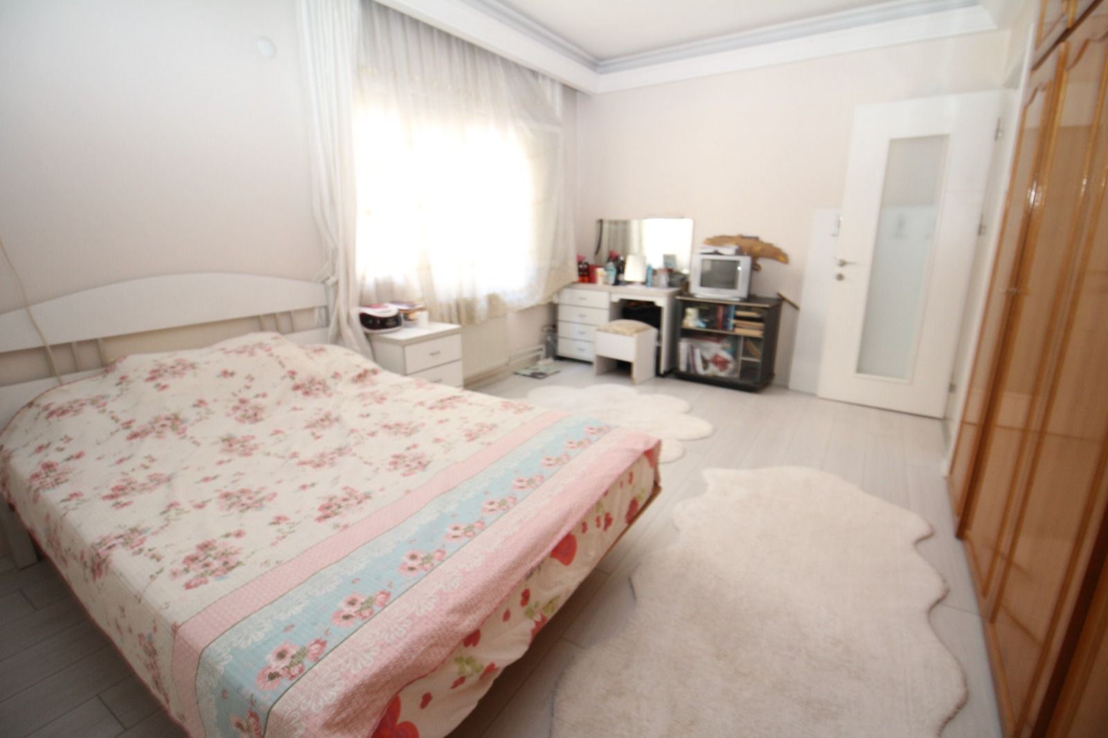 Property-photo