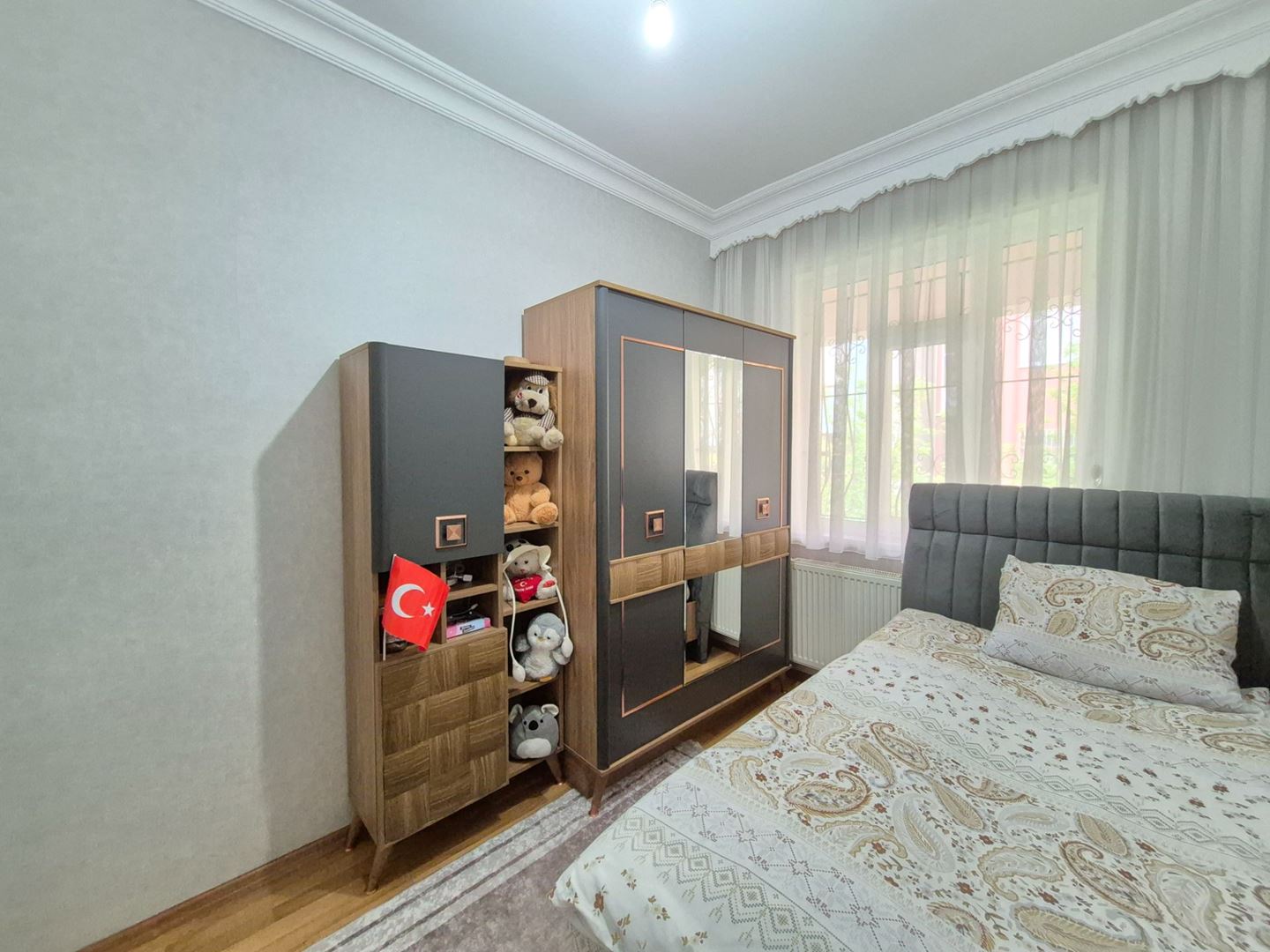 Property-photo