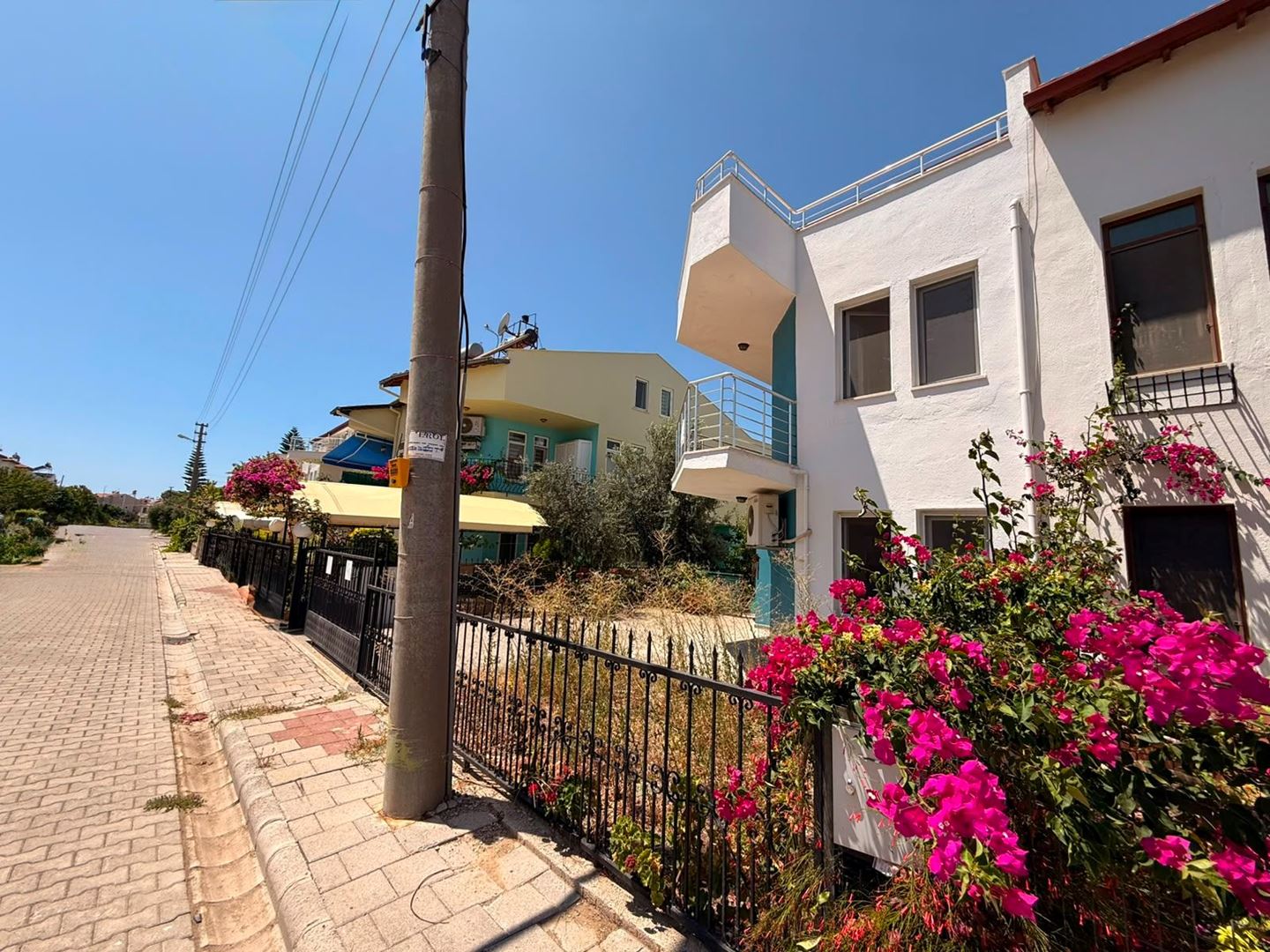 Property-photo