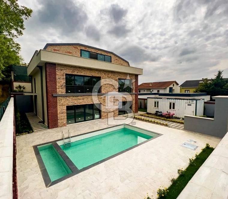 Ömerli'nin Cennet Köşesinde Satılık Natamam Villa