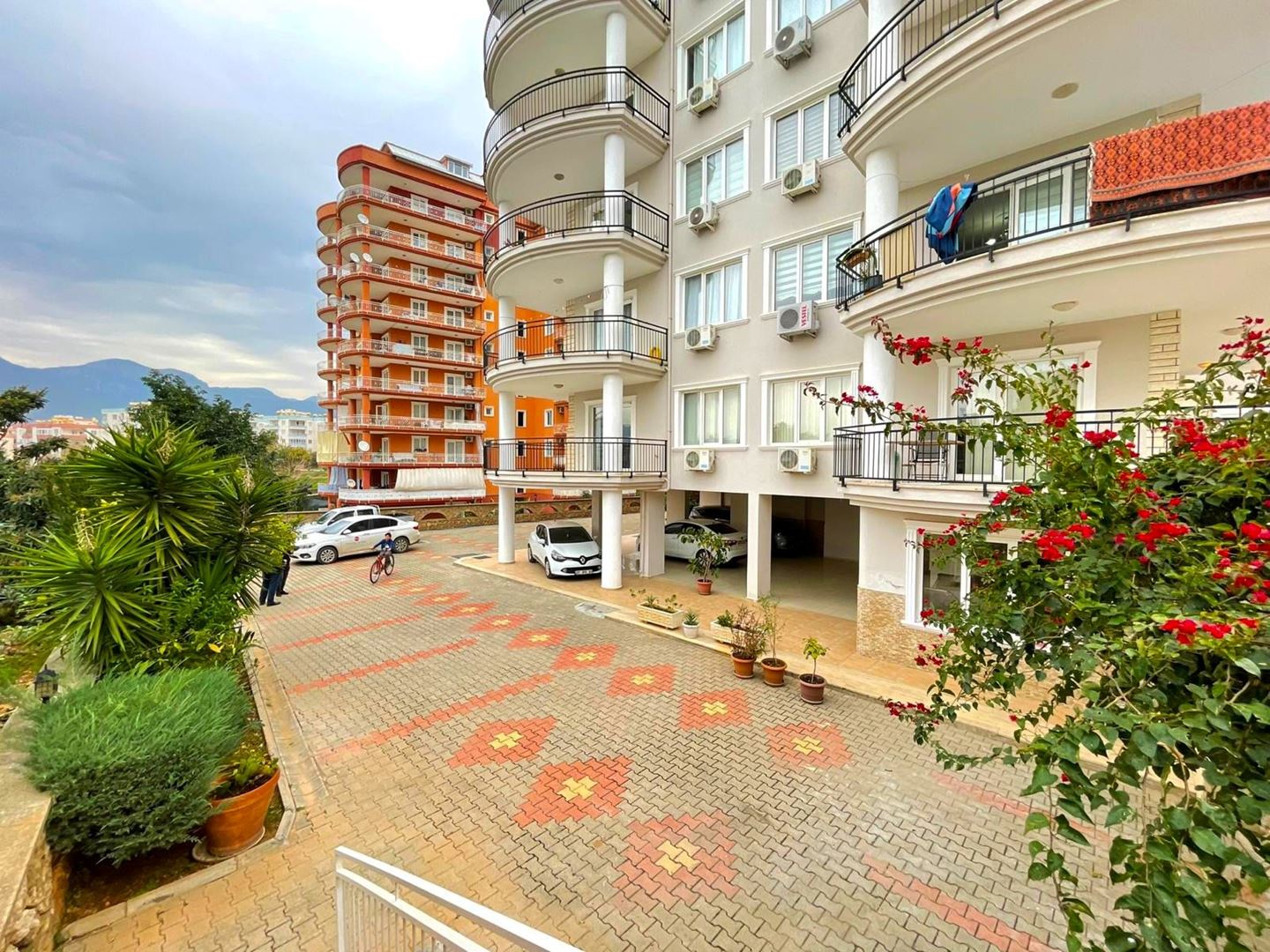 Property-photo