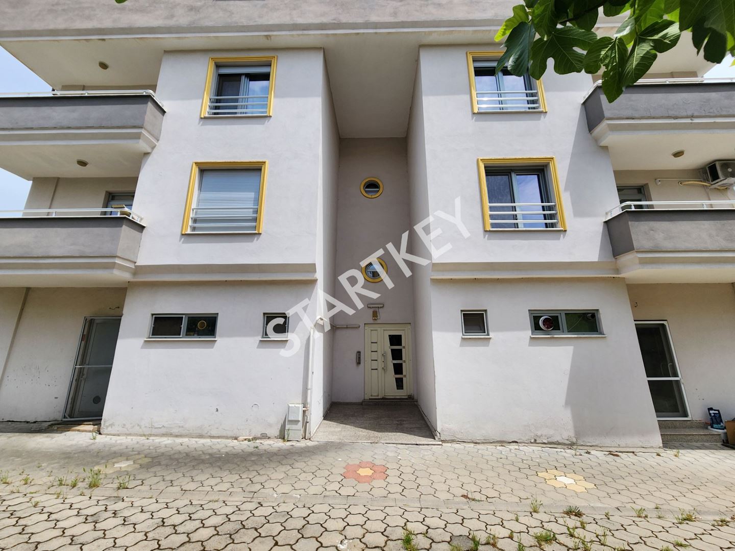Property-photo