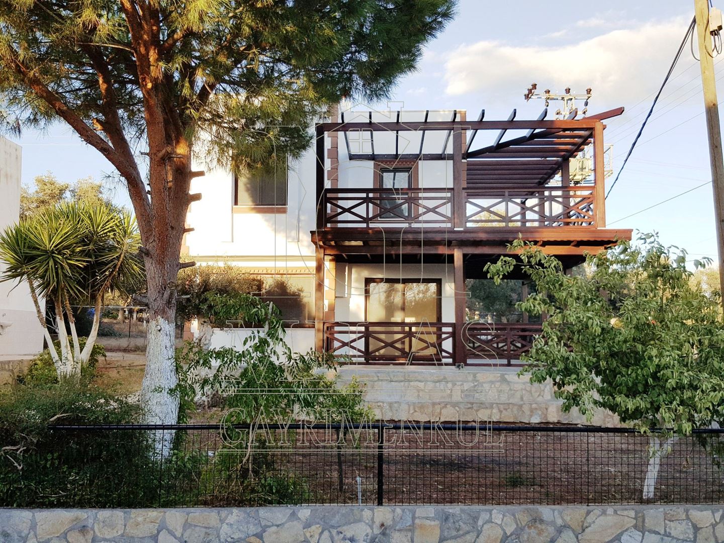 Property-photo