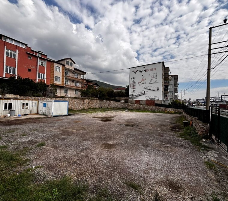KÖRFEZ KİRAZYALIDA D-100 YAN YOLA CEPHE TİCARİ İMARLI 1029 m² SATILIK ARSA