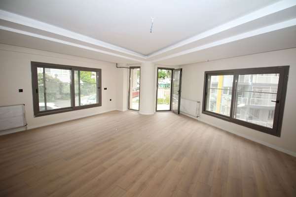 BASINSİTESİ DE SIFIR BİNA DA SATILIK 2+1 DAİRE