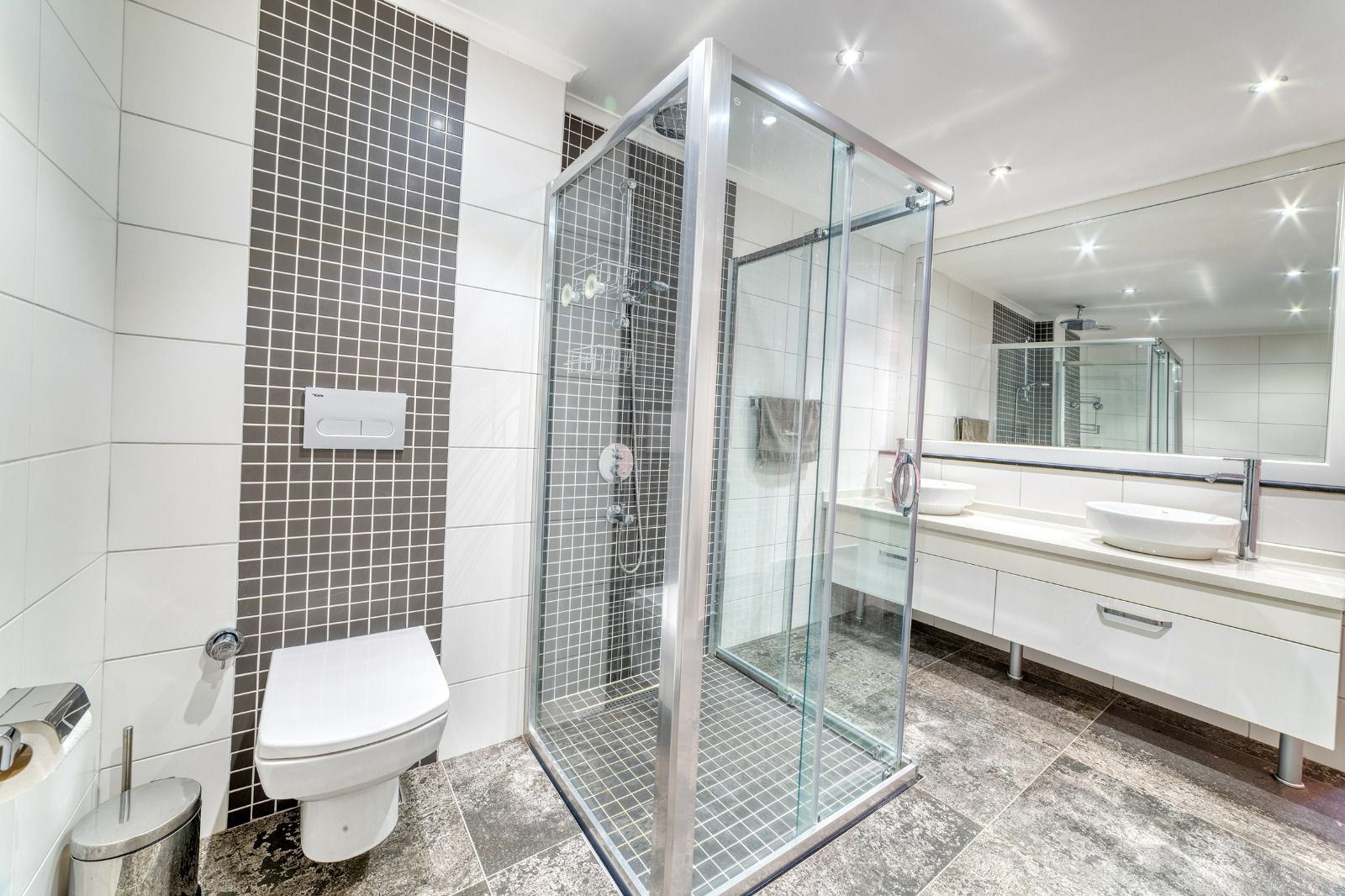 ULTRA-LUXURY FURNISHED 3+1 APARTMENT IN ALANYA CIKCILLI · 20 · Photos