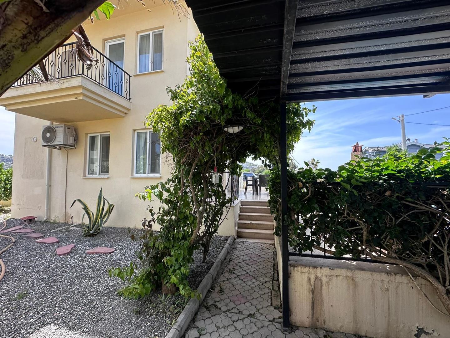 Property-photo