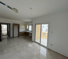 ALSANCAK'TA HAVUZLU SİTE İÇİNDE DAİRE