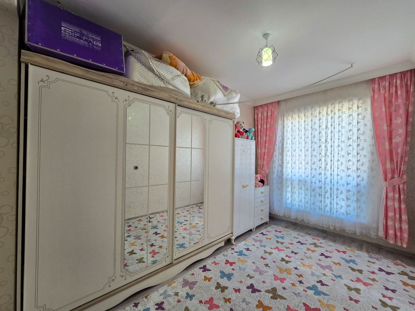 Property-photo
