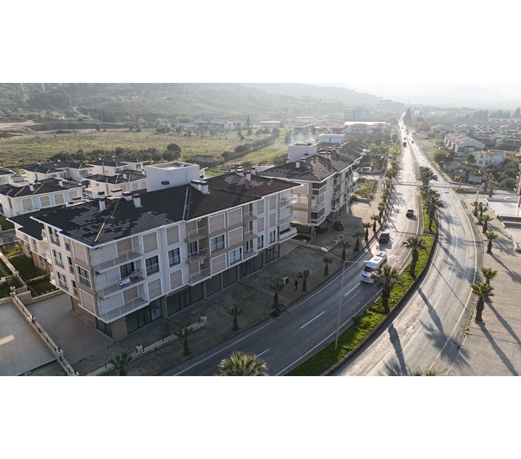 KUŞADASI DAVUTLARDA SATILIK DÜKKAN