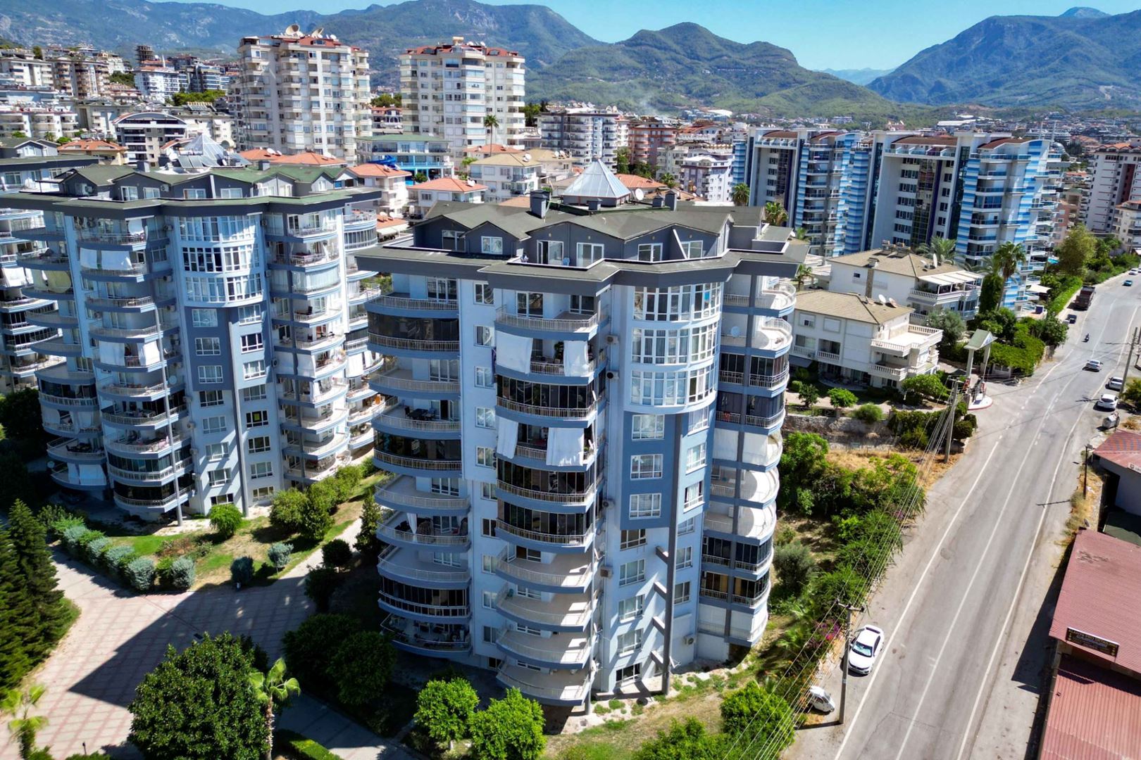 Alanya Cikcilli’de Satılık 4+1 Dubleks Daire - 200 m2 · 34