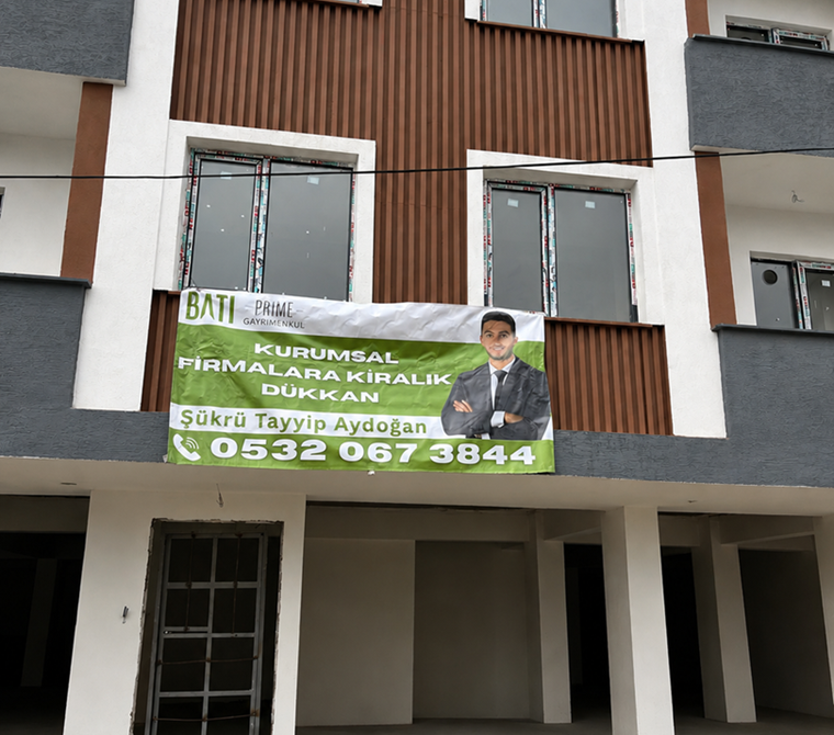 550 m² Commercial Store for Rent on Main Street in Kapaklı