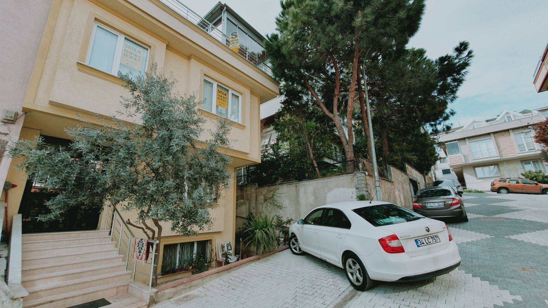 Property-photo