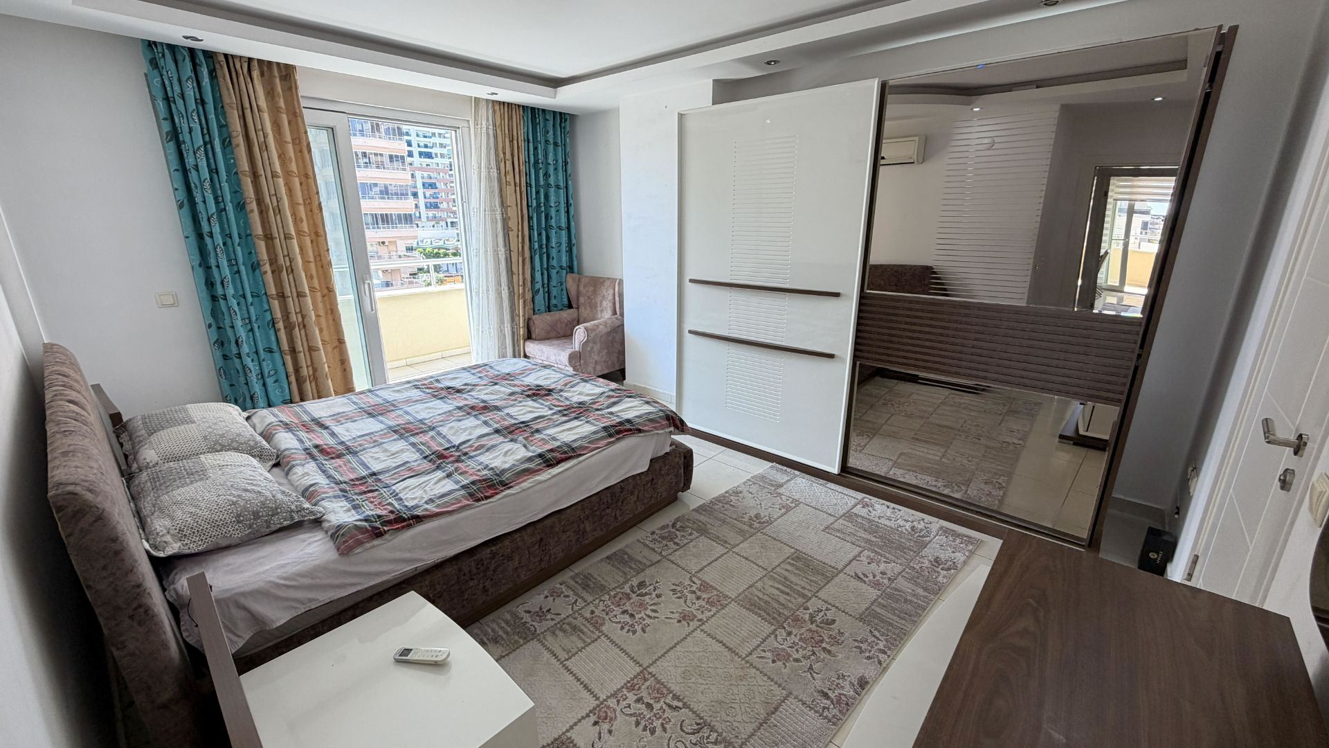 Property-photo