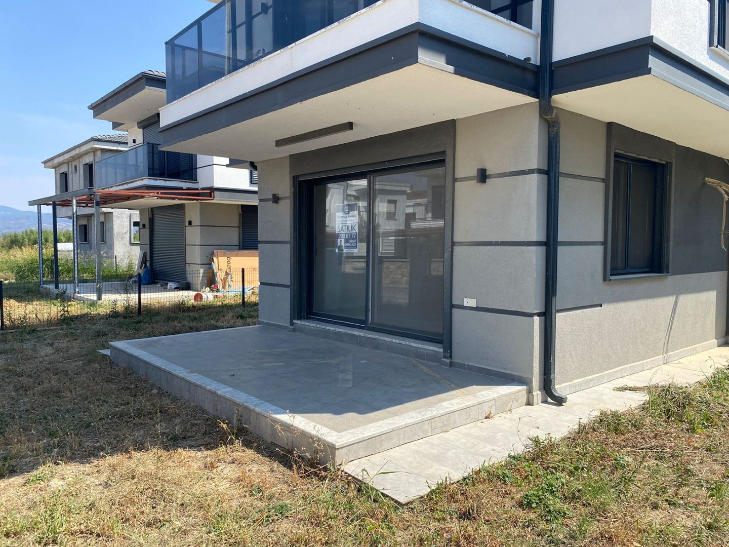 Property-photo
