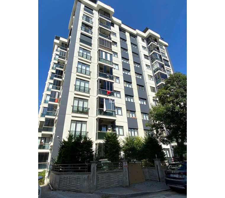 KARTAL PETROL İŞ 135 m2 GÜNEY CEPHE SATILIK DAİRE