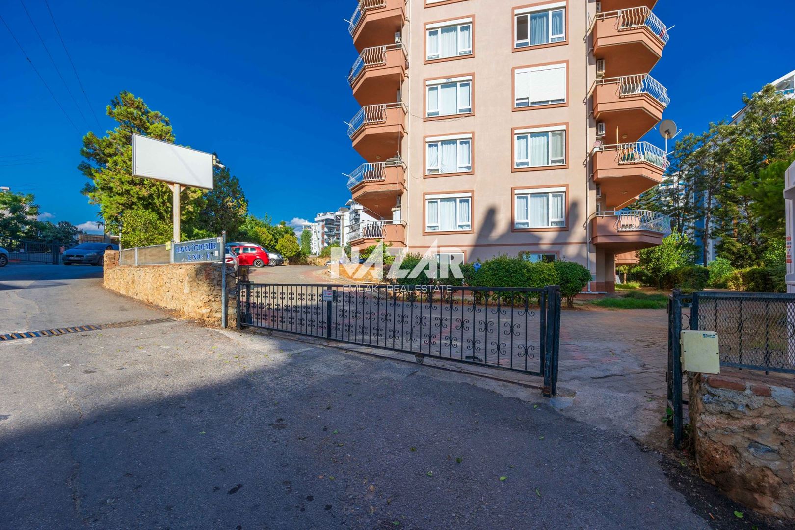 4+1 Duplex with Sea Views in Tosmur, Alanya – 180 m²