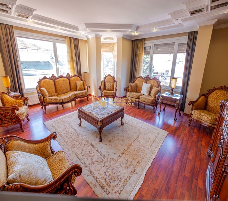 DAĞISTAN GAYRİMENKULDEN ASANSÖRLÜ 4+2 280m2 ÜST DUBLEKS